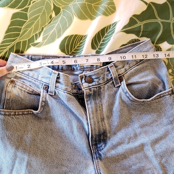 ✰SOLD- DIY Back Slash Jeans✰ - Picture 5 of 9